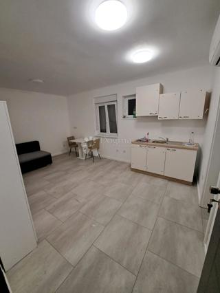 Wohnung - Miete - PRIMORSKO-GORANSKA - RIJEKA - GORNJA VEŽICA