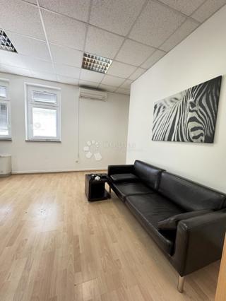 Poslovni prostor - Najam - GRAD ZAGREB - ZAGREB - GORNJA DUBRAVA