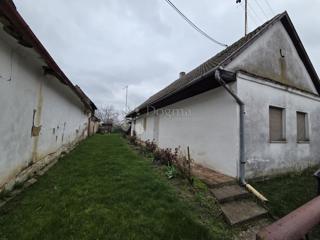 Haus - Verkauf - OSJEČKO-BARANJSKA - BELI MANASTIR - BRANJIN VRH