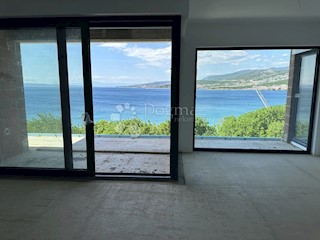 Flat - Sale - PRIMORSKO-GORANSKA - NOVI VINODOLSKI - KLENOVICA