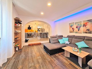Flat - Sale - PRIMORSKO-GORANSKA - OPATIJA - OPATIJA