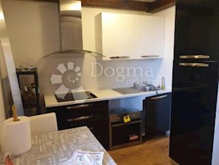 Flat - Sale - PRIMORSKO-GORANSKA - LOVRAN - LOVRAN