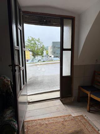 Business premises - Rent - VARAŽDINSKA - VARAŽDINSKE TOPLICE - VARAŽDINSKE TOPLICE