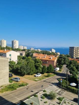 Flat - Sale - PRIMORSKO-GORANSKA - RIJEKA - ZAMET