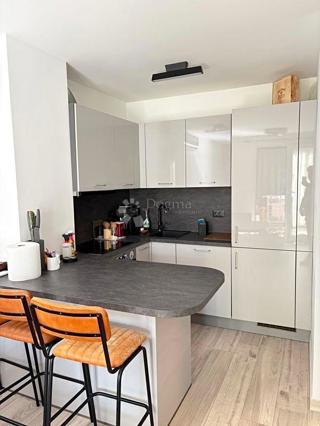 Stan - Prodaja - SPLITSKO-DALMATINSKA - SPLIT - DUJILOVO