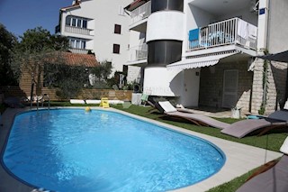 Haus - Verkauf - PRIMORSKO-GORANSKA - KRK - MALINSKA
