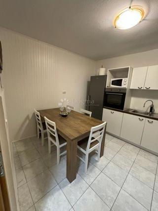 Haus - Verkauf - ŠIBENSKO-KNINSKA - VODICE - VODICE