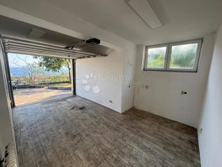 Geschäftsraum - Miete - PRIMORSKO-GORANSKA - RIJEKA - ŠKURINJE