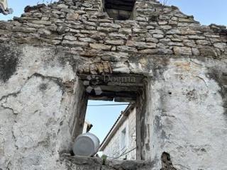 Haus - Verkauf - SPLITSKO-DALMATINSKA - KAŠTELA - KAŠTEL SUĆURAC