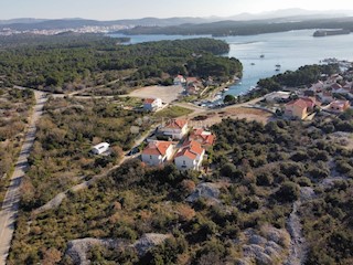 Grundstück - Verkauf - ŠIBENSKO-KNINSKA - ŠIBENIK - JADRIJA