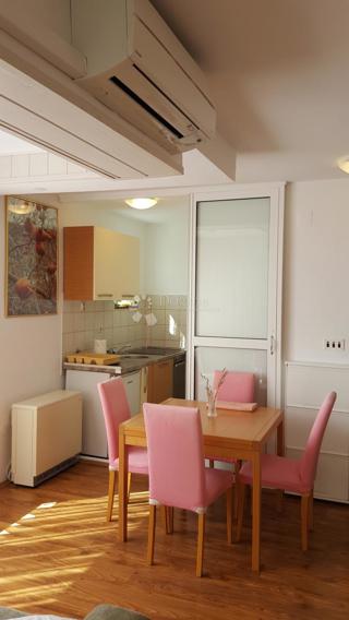 Flat - Sale - PRIMORSKO-GORANSKA - MALI LOŠINJ - MALI LOŠINJ
