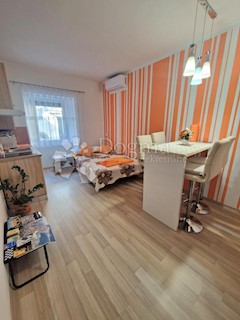 Flat - Rent - PRIMORSKO-GORANSKA - RIJEKA - RIJEKA