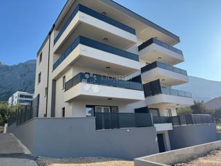 Wohnung - Verkauf - SPLITSKO-DALMATINSKA - MAKARSKA - MAKARSKA