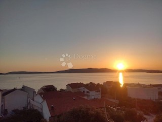 Wohnung - Verkauf - ŠIBENSKO-KNINSKA - ŠIBENIK - BRODARICA