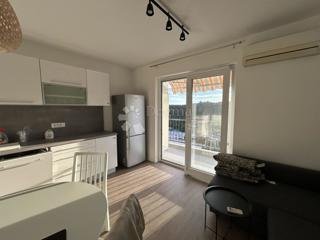 Wohnung - Miete - PRIMORSKO-GORANSKA - RIJEKA - ŠKURINJE