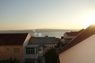 Wohnung - Verkauf - PRIMORSKO-GORANSKA - CRIKVENICA - CRIKVENICA