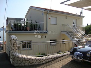 Kuća - Prodaja - PRIMORSKO-GORANSKA - NOVI VINODOLSKI - NOVI VINODOLSKI