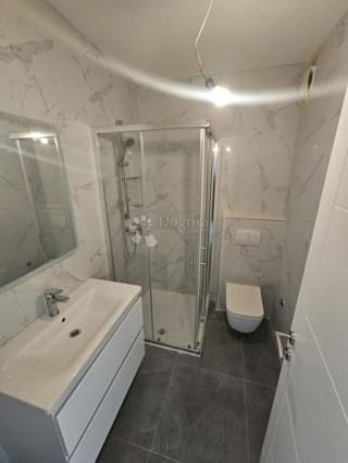 Wohnung - Verkauf - SPLITSKO-DALMATINSKA - KAŠTELA - KAŠTEL SUĆURAC