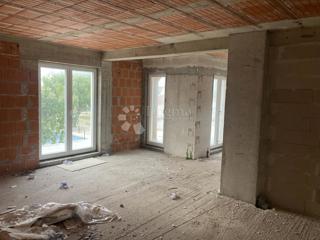 Geschäftsraum - Miete - ŠIBENSKO-KNINSKA - ŠIBENIK - LOZOVAC