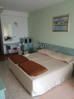 Flat - Sale - PRIMORSKO-GORANSKA - NOVI VINODOLSKI - NOVI VINODOLSKI