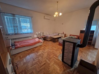 Haus - Verkauf - GRAD ZAGREB - ZAGREB - SESVETSKI KRALJEVEC