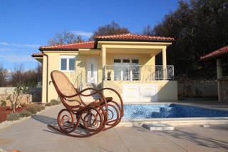 Haus - Verkauf - PRIMORSKO-GORANSKA - KRK - OMIŠALJ