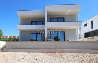 Wohnung - Verkauf - ŠIBENSKO-KNINSKA - VODICE - VODICE