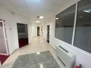 Business premises - Sale - PRIMORSKO-GORANSKA - RIJEKA - ŠKURINJE