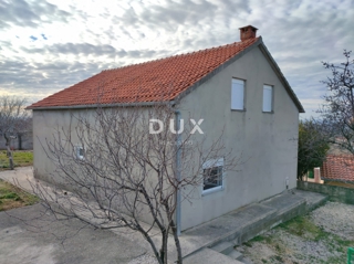 Haus - Miete - ZADARSKA - POLIČNIK - VISOČANE