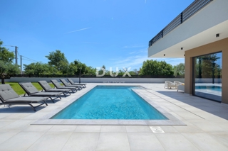 Haus - Verkauf - ISTARSKA - MARČANA - MARČANA