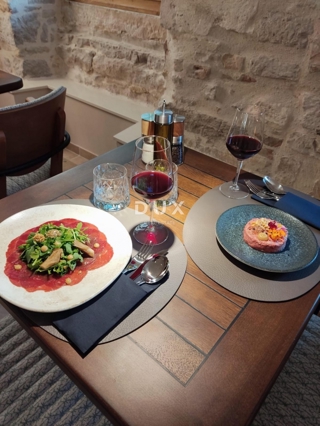 Poslovni prostor - Prodaja - ŠIBENSKO-KNINSKA - ŠIBENIK - GRADINA