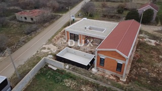 Haus - Verkauf - ZADARSKA - ZEMUNIK DONJI - ZEMUNIK GORNJI