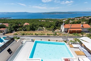 Kuća - Prodaja - PRIMORSKO-GORANSKA - CRIKVENICA - CRIKVENICA