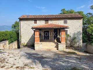 Haus - Verkauf - ISTARSKA - MOTOVUN - MOTOVUN