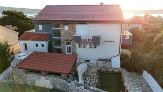 Flat - Sale - PRIMORSKO-GORANSKA - RAB - BARBAT NA RABU