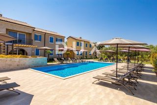 House - Sale - ISTARSKA - POREČ - POREČ