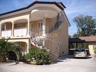 Haus - Verkauf - PRIMORSKO-GORANSKA - KRK - MALINSKA