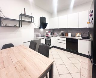 Wohnung - Verkauf - PRIMORSKO-GORANSKA - RIJEKA - RIJEKA