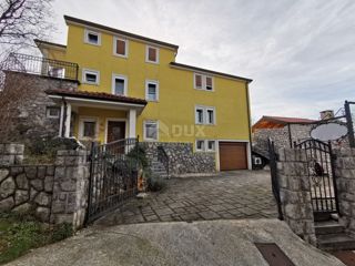 Haus - Verkauf - PRIMORSKO-GORANSKA - KRALJEVICA - KRALJEVICA