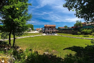 Haus - Verkauf - PRIMORSKO-GORANSKA - OPATIJA - VEPRINAC