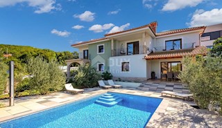 House - Rent - PRIMORSKO-GORANSKA - KOSTRENA - KOSTRENA