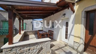 Haus - Verkauf - PRIMORSKO-GORANSKA - KRK - PUNAT