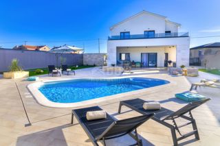 House - Sale - PRIMORSKO-GORANSKA - NOVI VINODOLSKI - NOVI VINODOLSKI