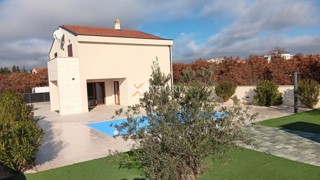 Haus - Verkauf - ZADARSKA - POLIČNIK - MURVICA