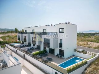Haus - Verkauf - SPLITSKO-DALMATINSKA - ČIOVO - OKRUG GORNJI