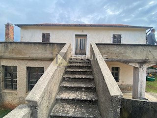 Haus - Verkauf - ZADARSKA - SUKOŠAN - SUKOŠAN