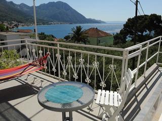House - Sale - SPLITSKO-DALMATINSKA - GRADAC - PODACA