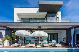 Haus - Verkauf - PRIMORSKO-GORANSKA - CRIKVENICA - CRIKVENICA