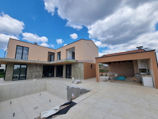 Haus - Verkauf - ISTARSKA - VIŠNJAN - VIŠNJAN