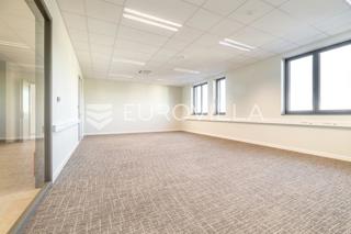 Poslovni prostor - Najam - GRAD ZAGREB - ZAGREB - DUBRAVA